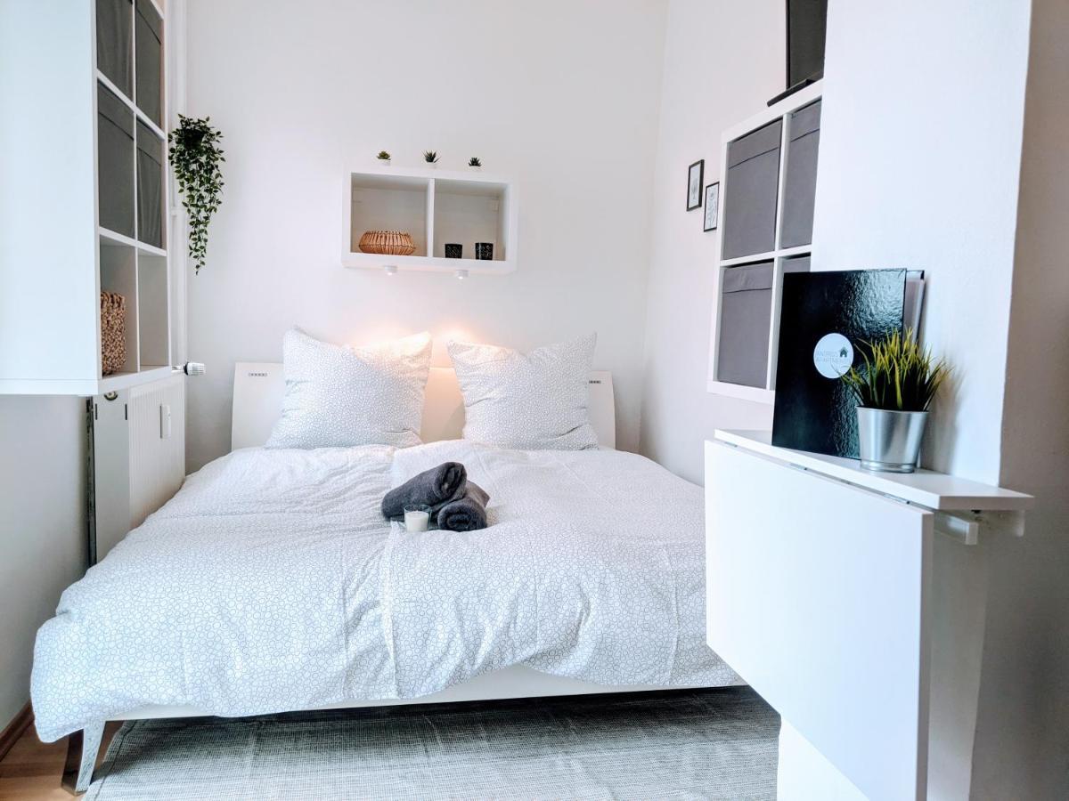 Lenastay L Tiny Apartment - Innenstadt Kaiserslautern Buitenkant foto