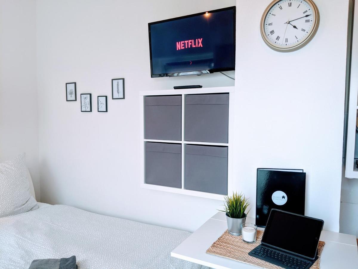Lenastay L Tiny Apartment - Innenstadt Kaiserslautern Buitenkant foto